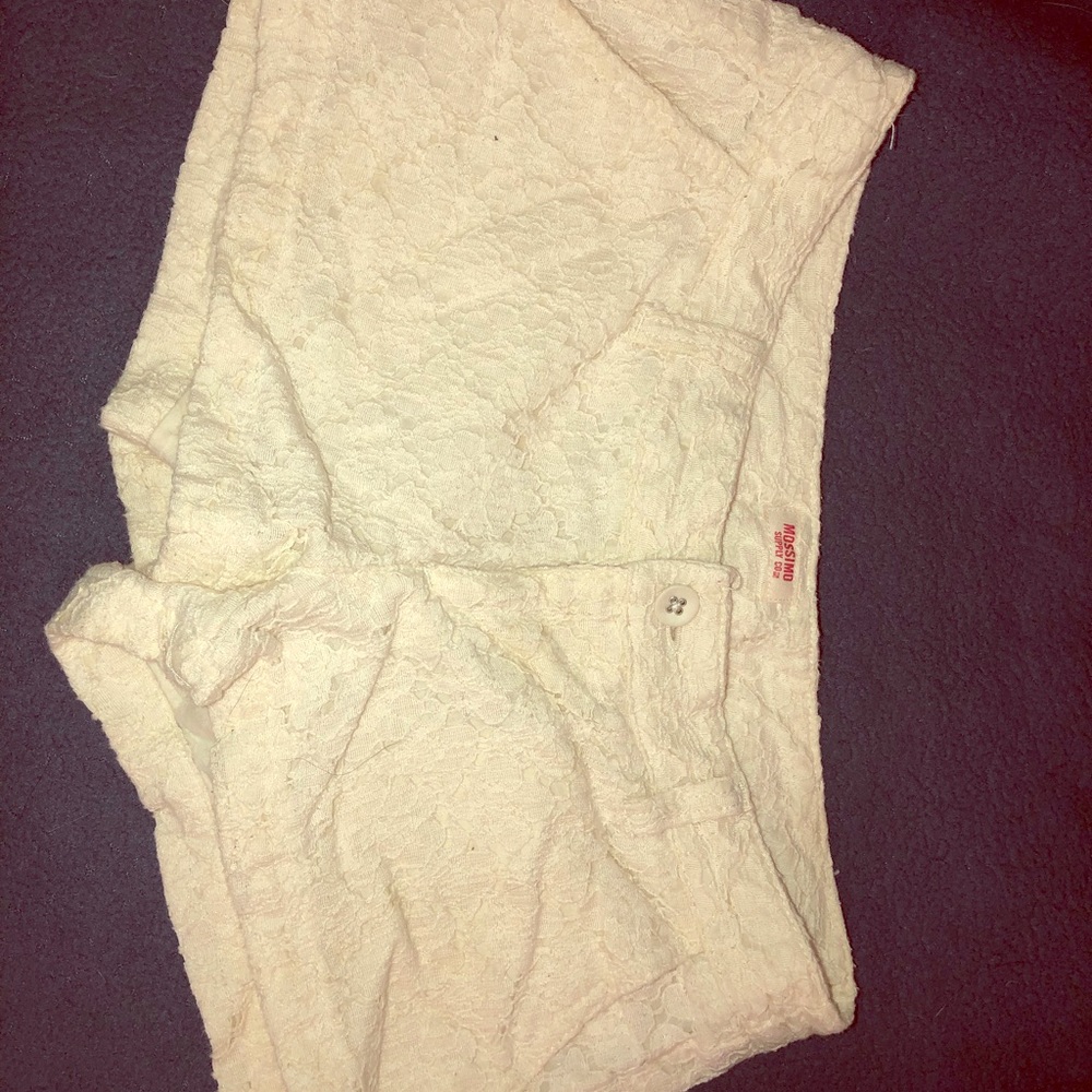 Mossimo white shorts